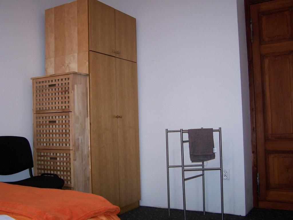 بوزنان Film Hostel المظهر الخارجي الصورة